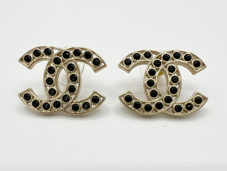 楽天市場】CHANEL シャネル CCマーク ラインストーン ピアス ゴールド