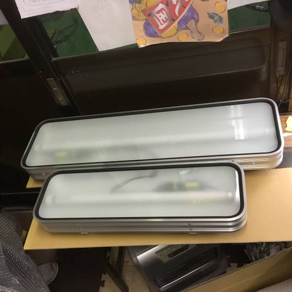 楽天市場】代引対応可 トラック デコトラ アルナ中アンドン板 赤波 黒