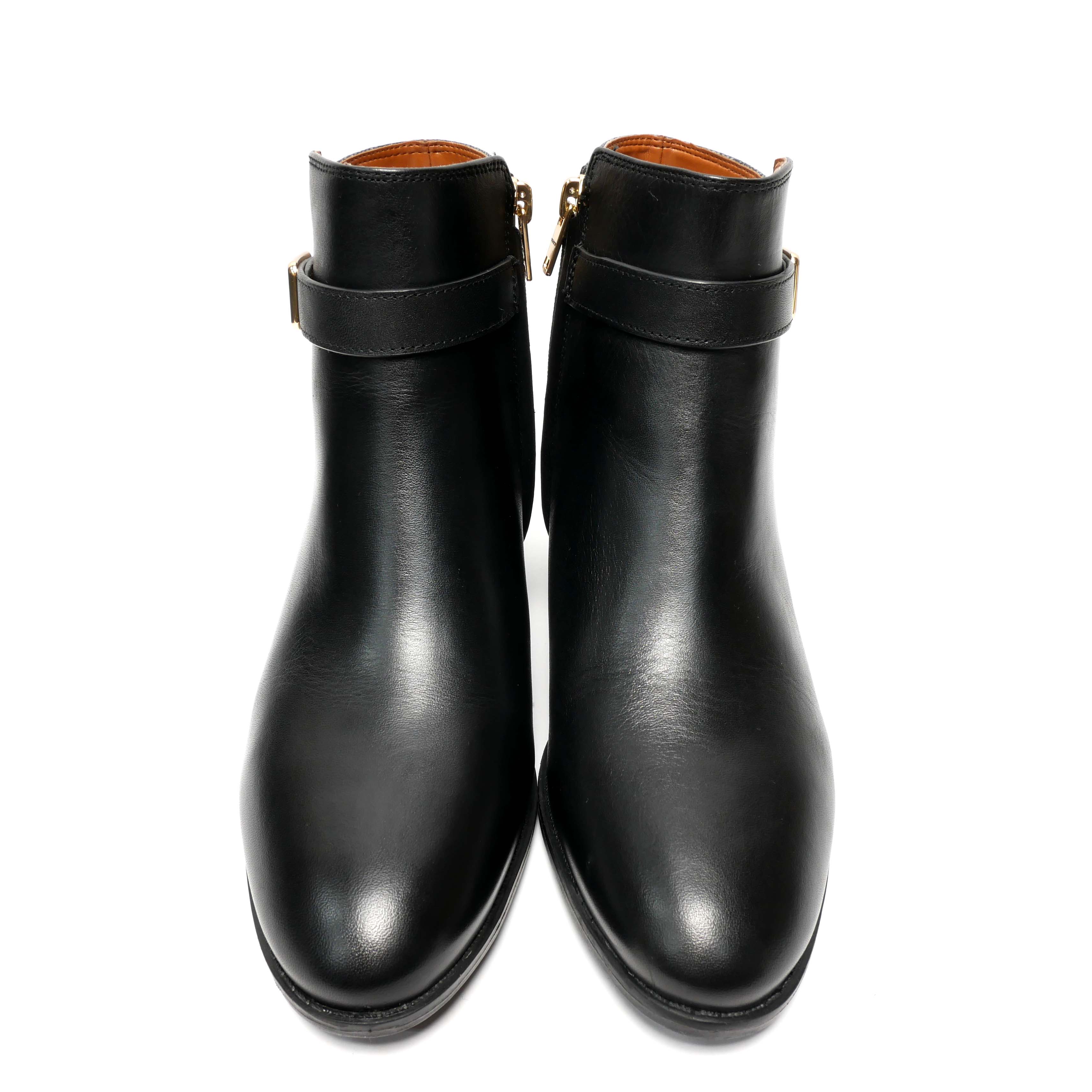 楽天市場】【中古】【非常に良い】 COACH コーチ シグネチャーライン