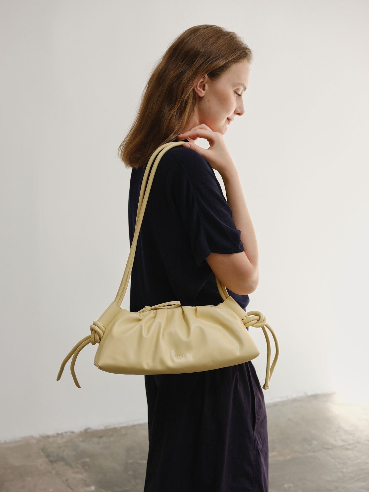 楽天市場】【正規販売店】オレンド OLEND ショルダーバッグ バッグ