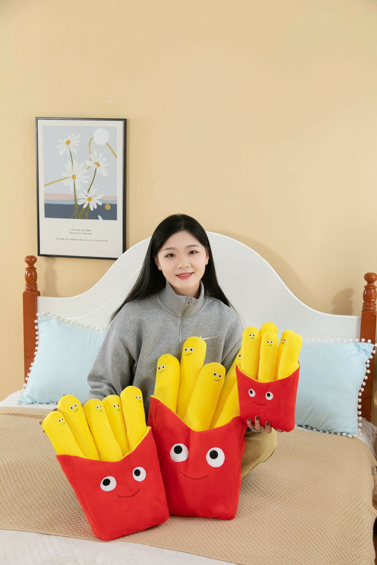 楽天市場】フライドポテト ぬいぐるみ 可愛い ポテトチップス抱き枕