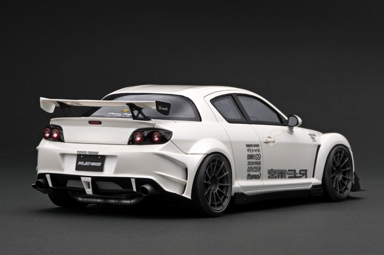 IG3174 Mazda RX-8 (SE3P) RE Amemiya Pearl White With Engine