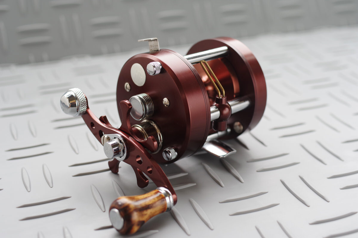 五十鈴工業株式会社：ベイトリール各種が発売されます | トラウト