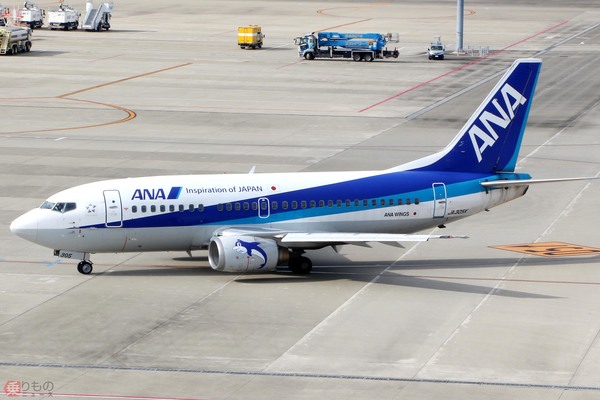 ANA 2020年に退役のB737-500「スーパードルフィン」 退役記念デカール