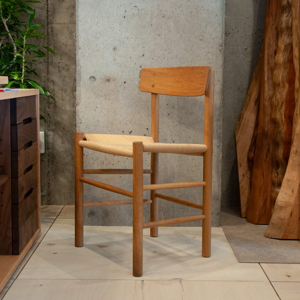 モーエンセンデザインのJ39チェア。オーク／オイル塗装 | TRIO STYLE