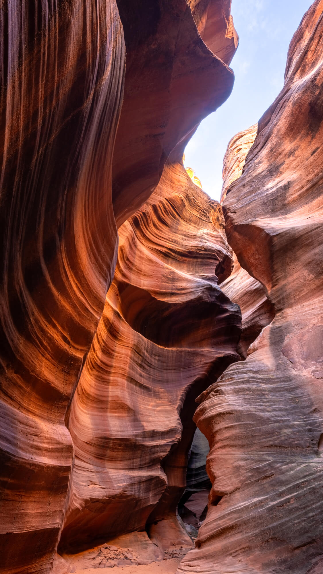 Cardiac Canyon: A Hidden Gem Alternative to Antelope Canyon - Two