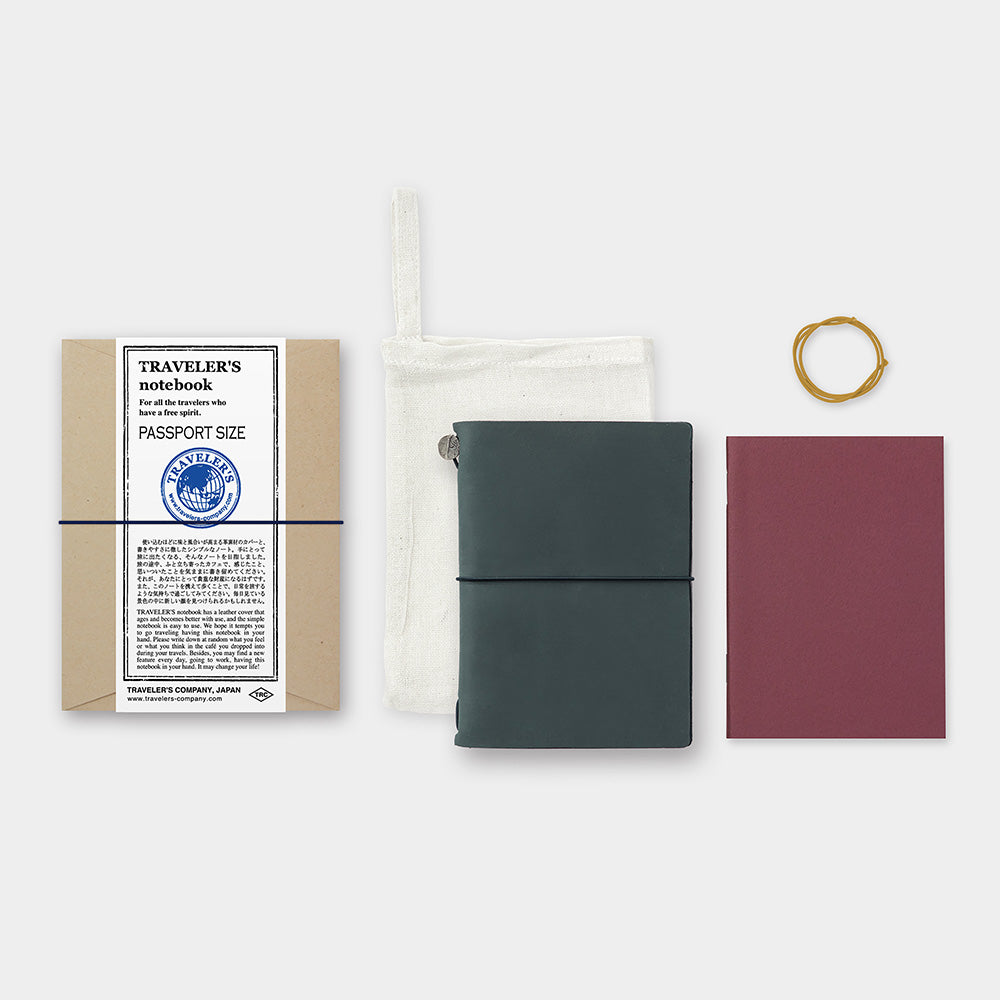 TRAVELER'S notebook Starter Kit-Passport Size in Blue — Two Hands