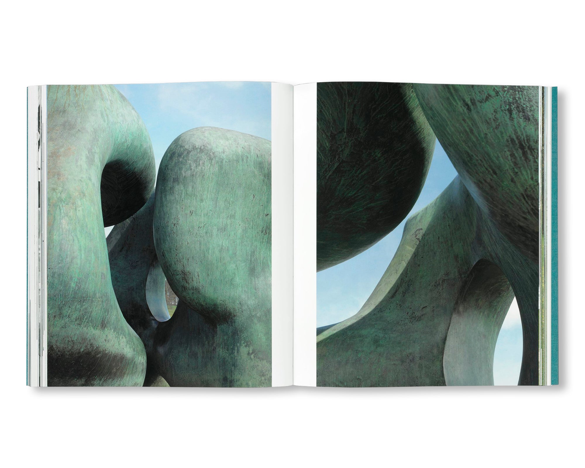 LATE LARGE FORMS by Henry Moore – twelvebooks