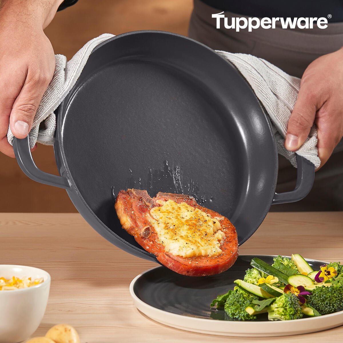 26 cm cast iron skillet – TUPPERWARE FRANCE