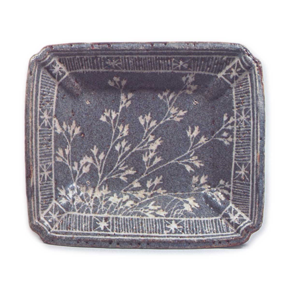 鼠志野 草文 額皿 | 鶴田 純久の章 お話