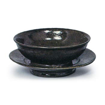 緑釉 手付水注・碗・皿 | 鶴田 純久の章 お話