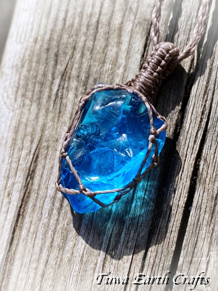 高品質アンダラクリスタル（シエラネバダ産）ネックレス・ペンダント