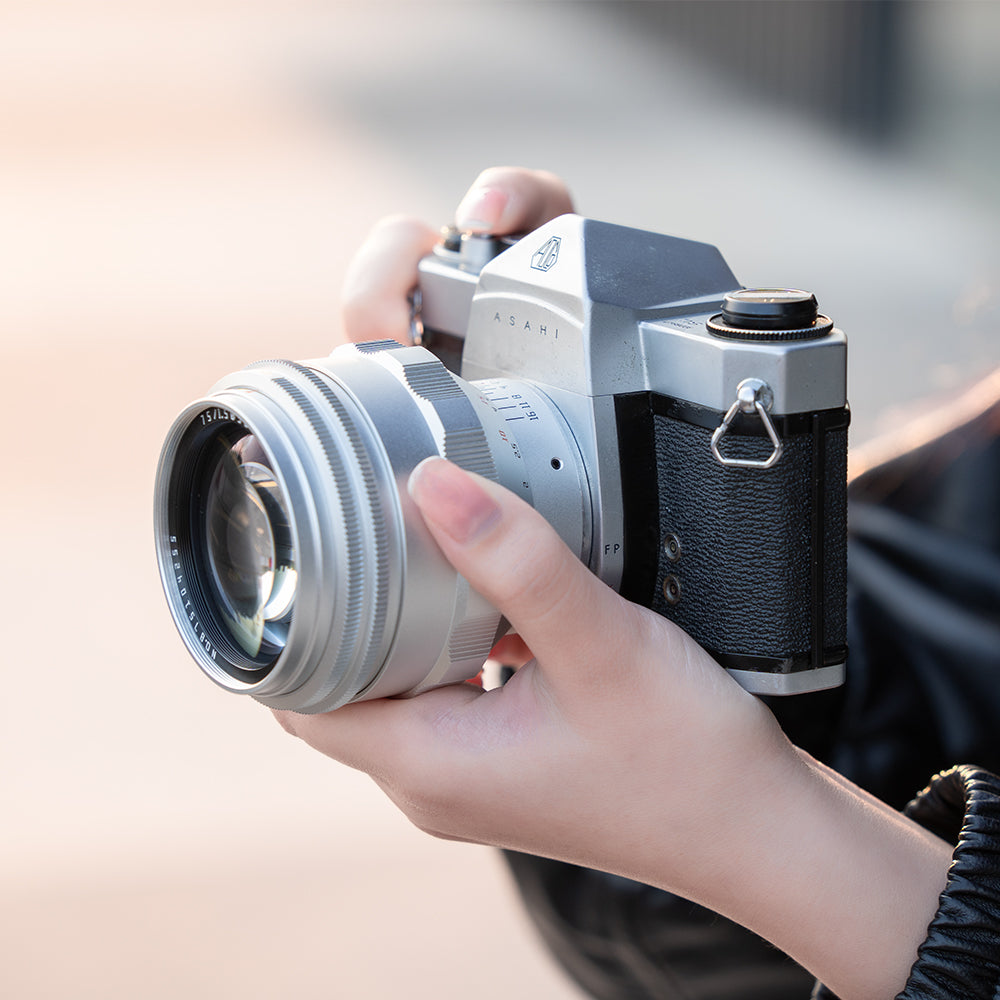 TTArtisan 75mm F1.5 Swirly Bokeh