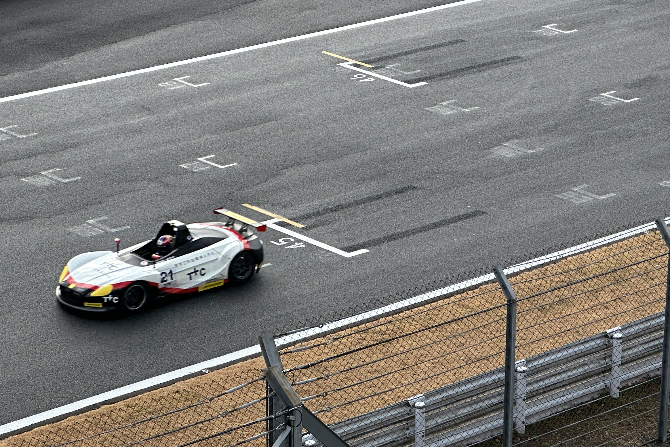 東京工科プロジェクトセミナー］本格耐久レース「MEC120」にオール東京