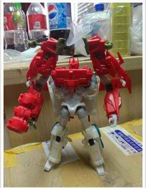 日報：「トランスフォーマープライム ビーストハンターズ」版