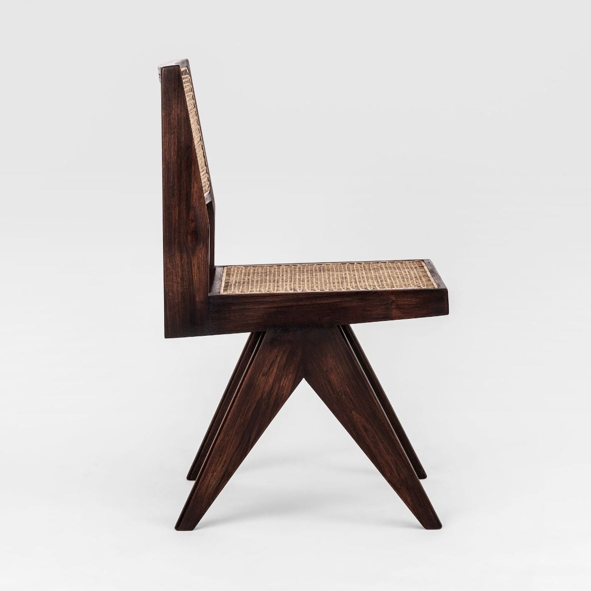 Pierre Jeanneret - Student Chair – TYSENN