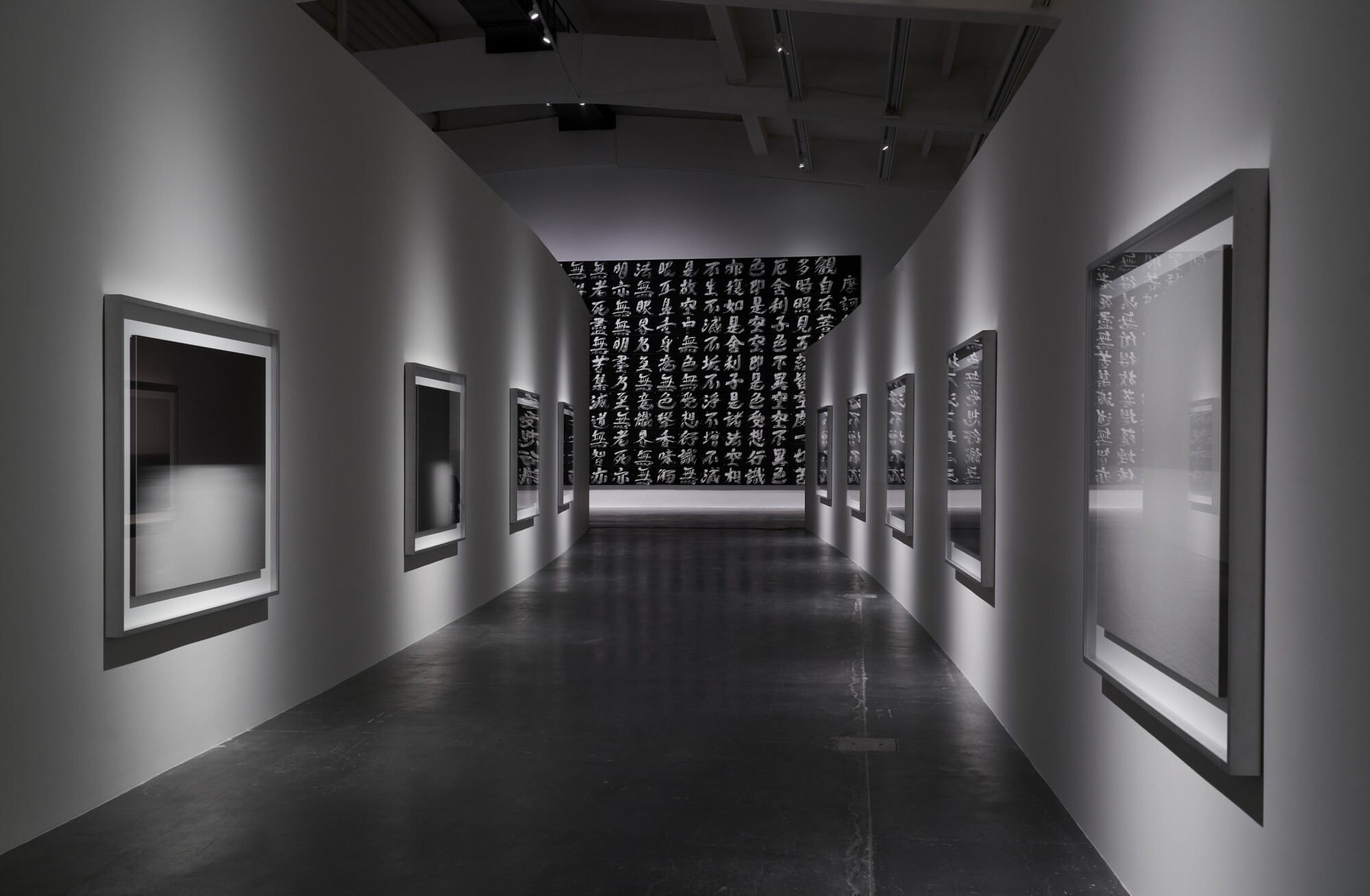 Hiroshi Sugimoto: Time Machine | UCCA Center for Contemporary Art