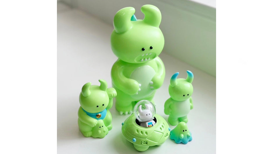 事前抽選】『BBQ DEJA VU』UAMOUソフビ｜UAMOU