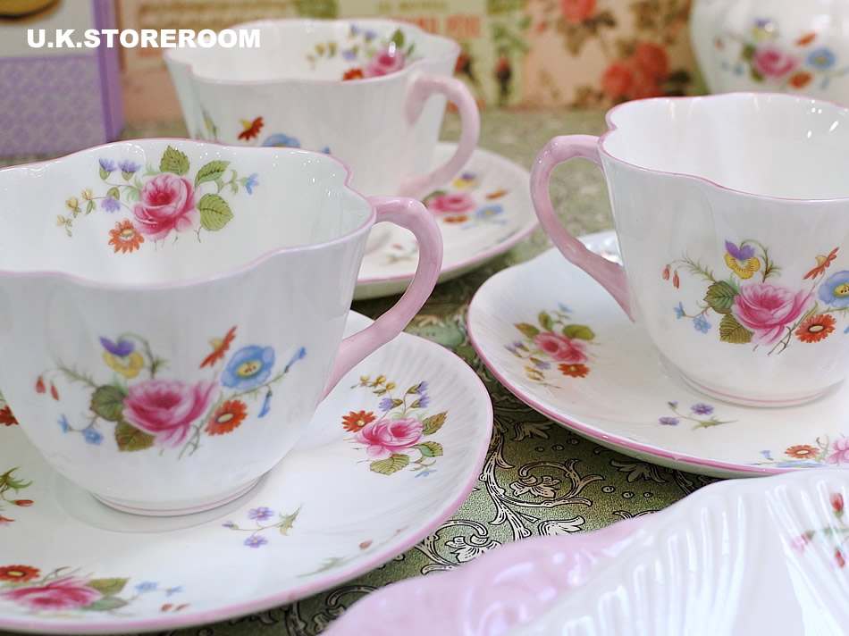 UKストアルーム SH055 Shelley シェリー ローズ＆レッドデイジー