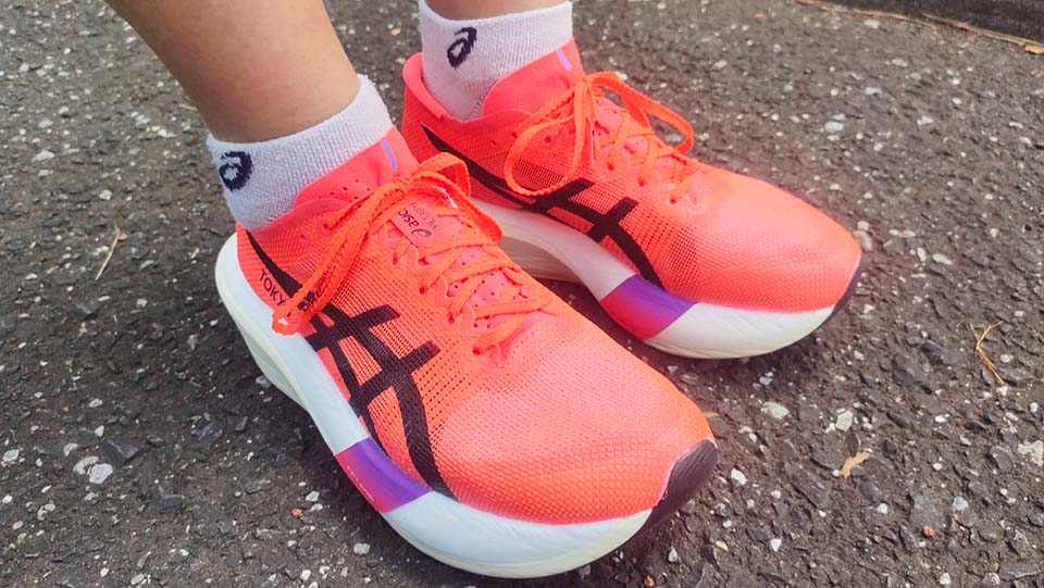 Asics】メタスピードエッジTokyo レビュー│PEBAを超えた素材？のFF