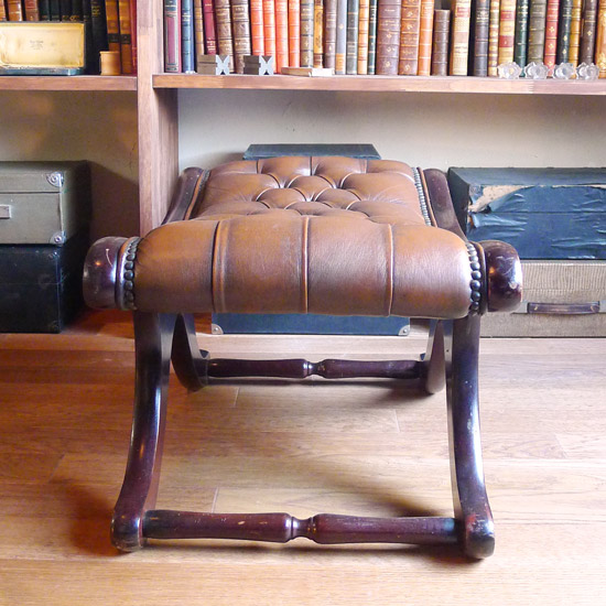 アンティーク オットマン フットスツール チェスターフィールド