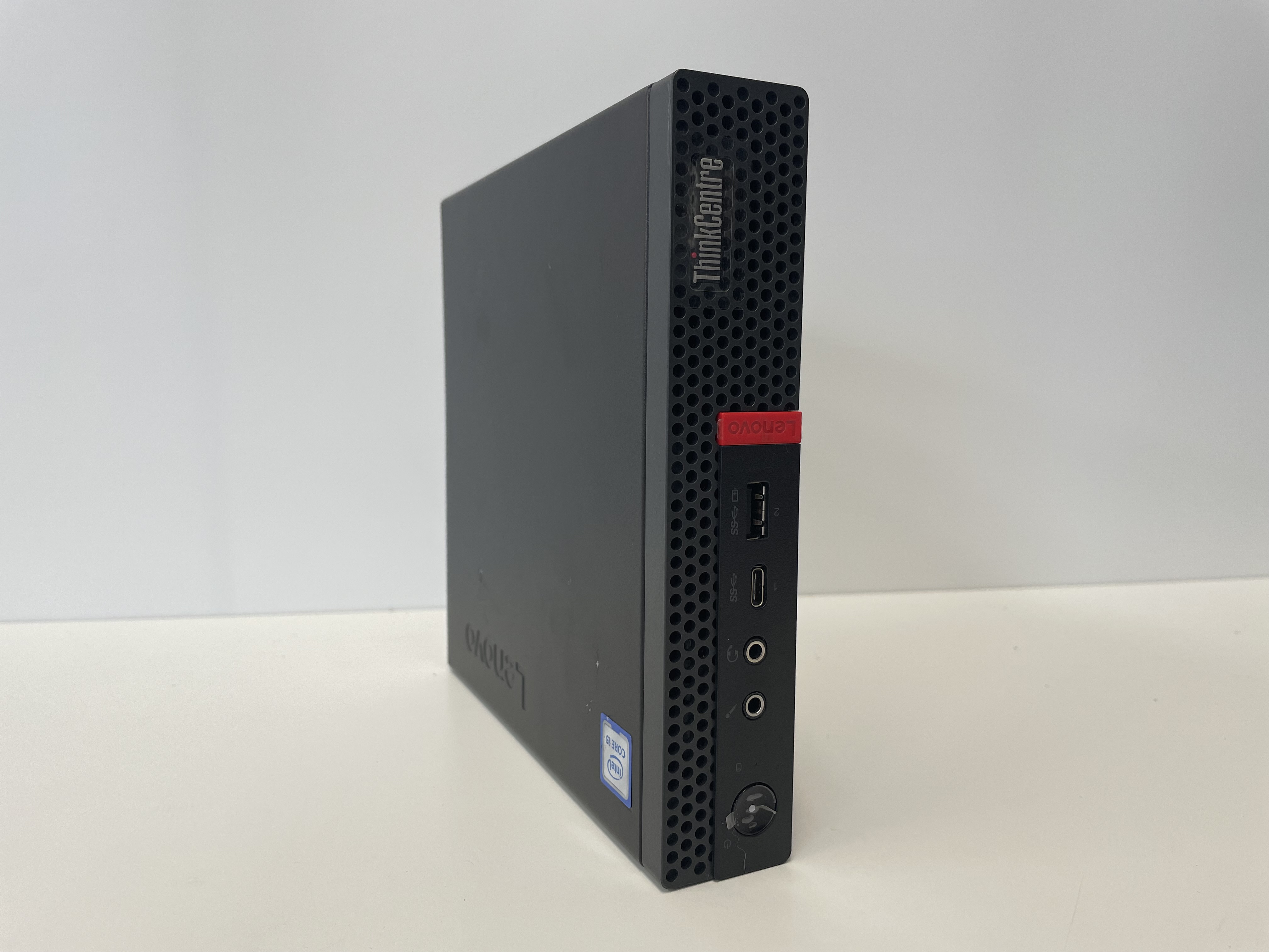 UsedPC / 【中古】レノボ デスクトップPC i5九世代+モニターセット