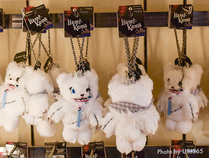 USJ】大人気ハミクマのグッズ24種類を紹介！ハミクマパンクも新登場