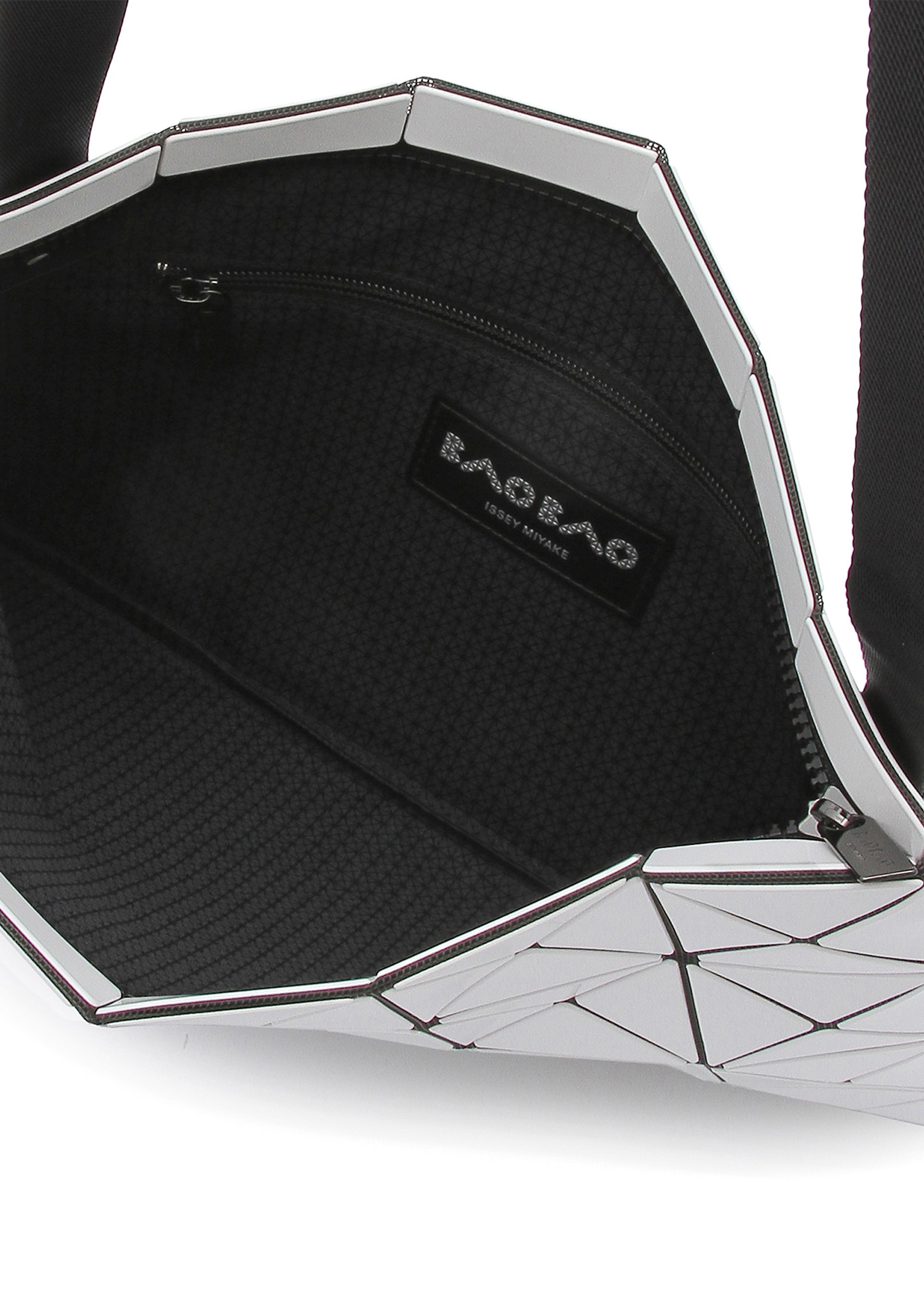 LUCENT – ISSEY MIYAKE ONLINE STORE