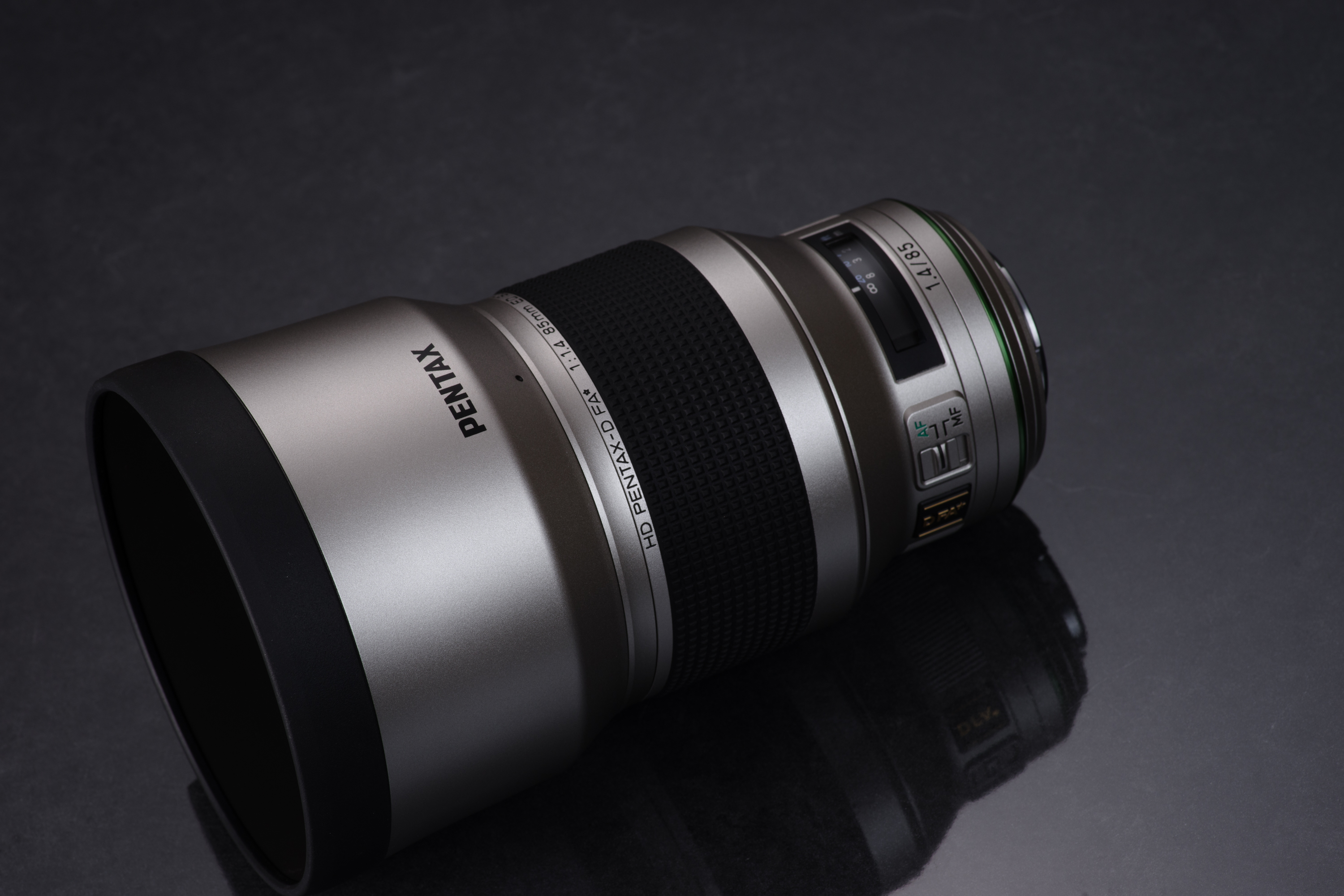 HD PENTAX-D FA☆ 85mmF1.4ED SDM AW Silver Lens - Ricoh