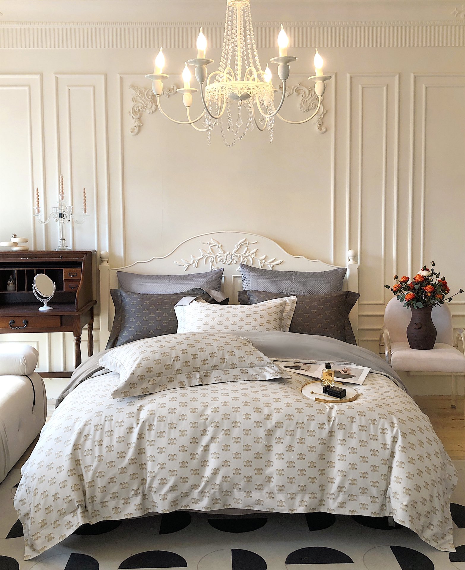 CELINE CELINE セリーヌ トリオンフ総柄 羽毛肌掛けふとん ピンク