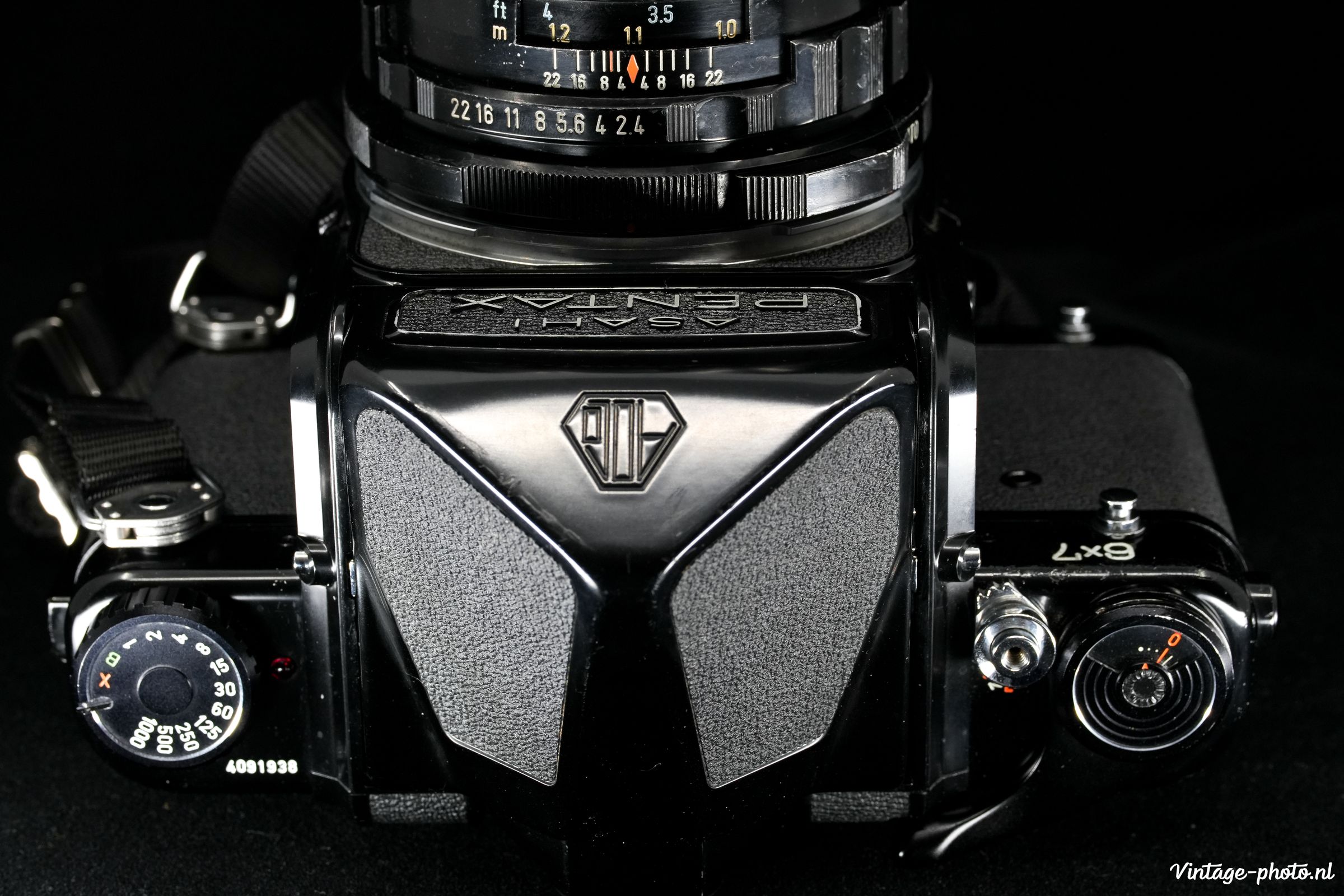 Eye catcher from Japan: the legendary Pentax 6x7 - Vintage-photo