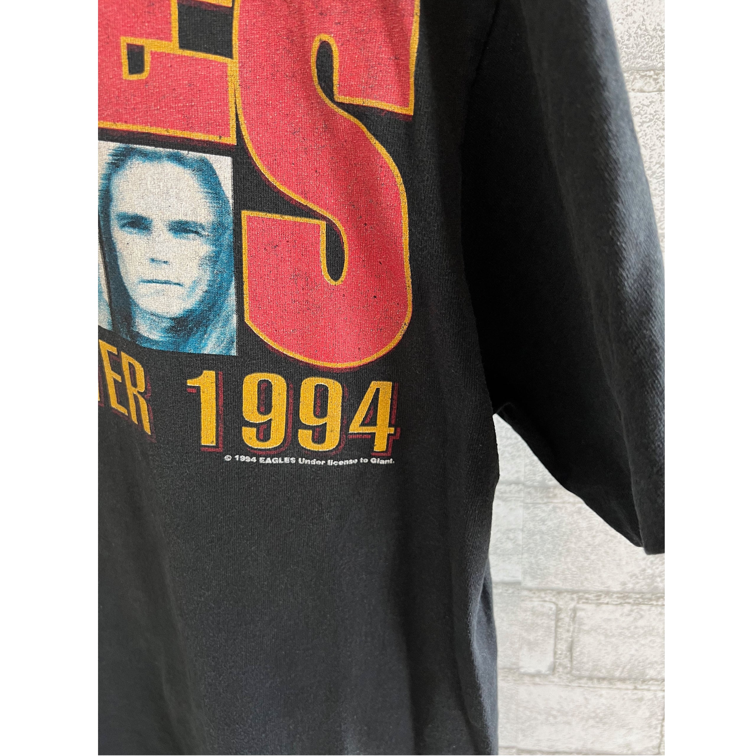 Vintage Eagles Hell Freezes Over World Tour 1994 T-shirt. Large