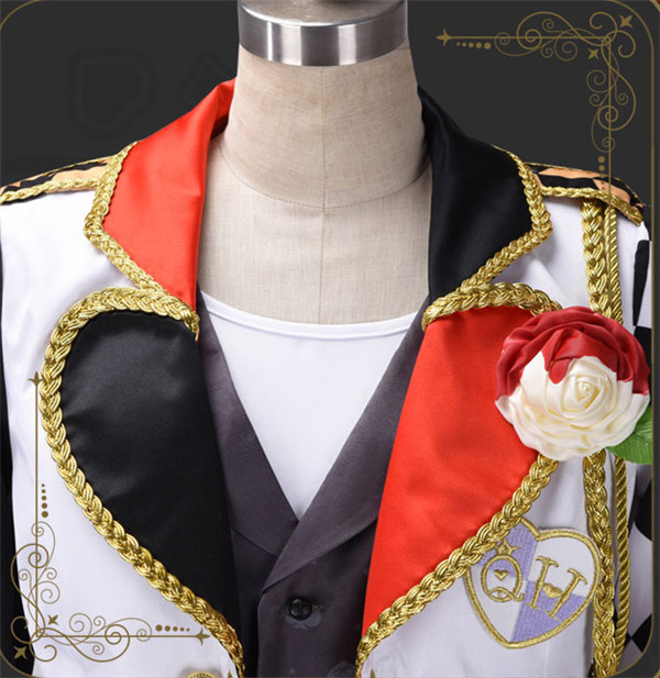 ツイステッドワンダーランド トレイ・クローバー 寮服 ツイステ