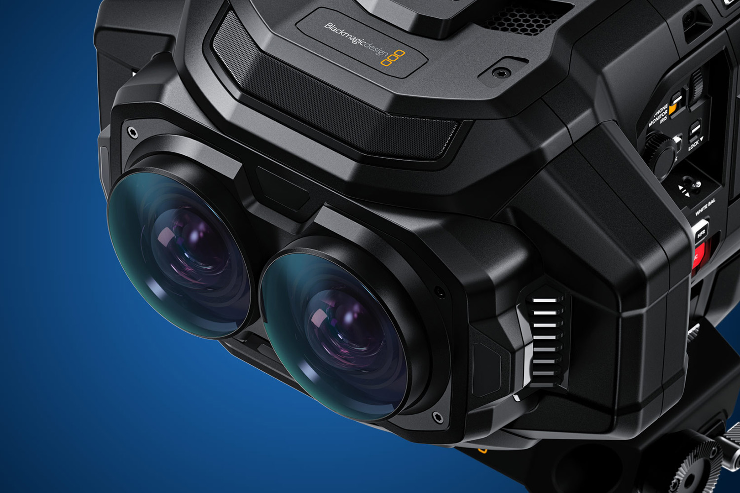 ブラックマジックデザイン、新製品 Blackmagic URSA Cine Immersive の