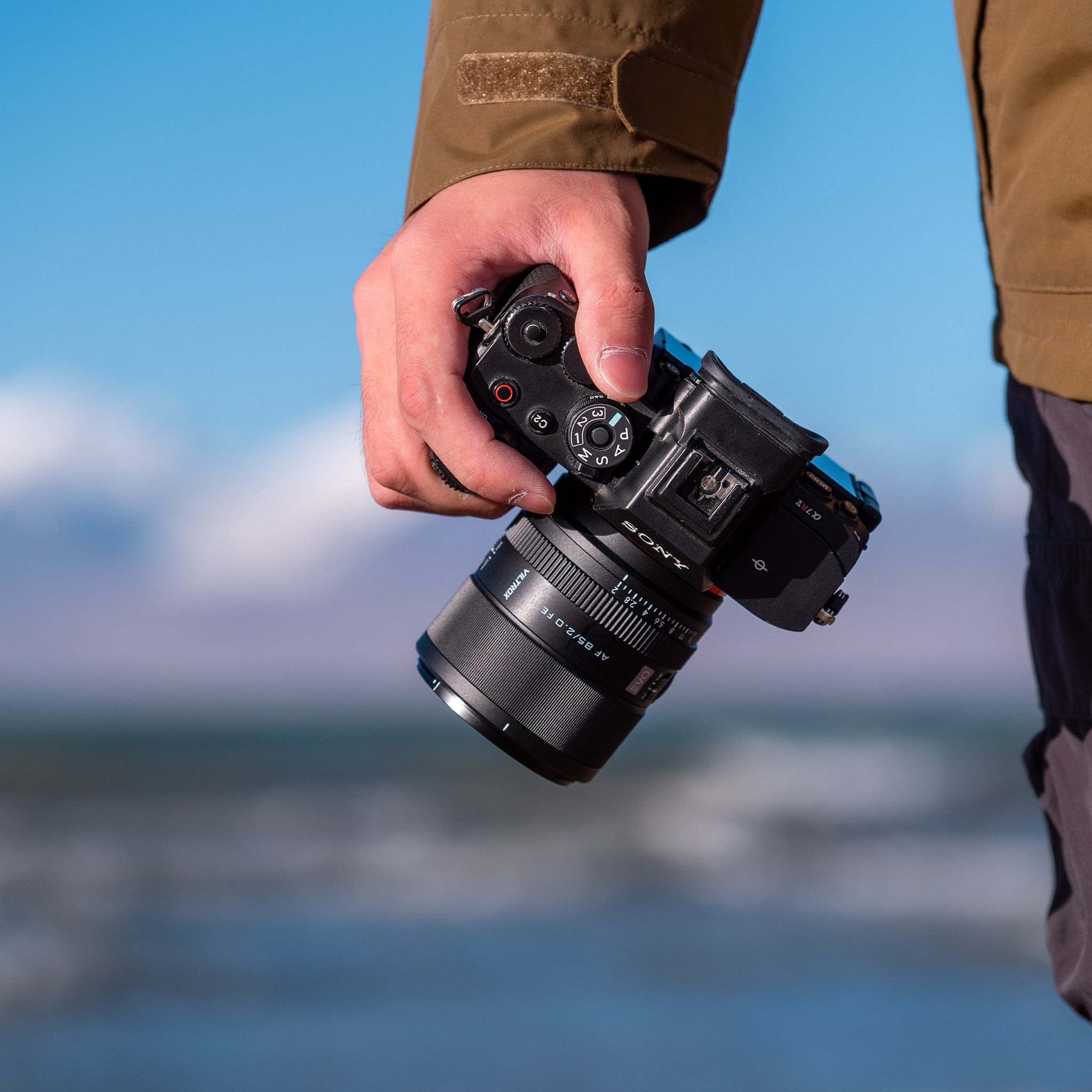 Viltrox 85mm F2.0 EVO FE | Lightweight Full-Frame Portrait Lens