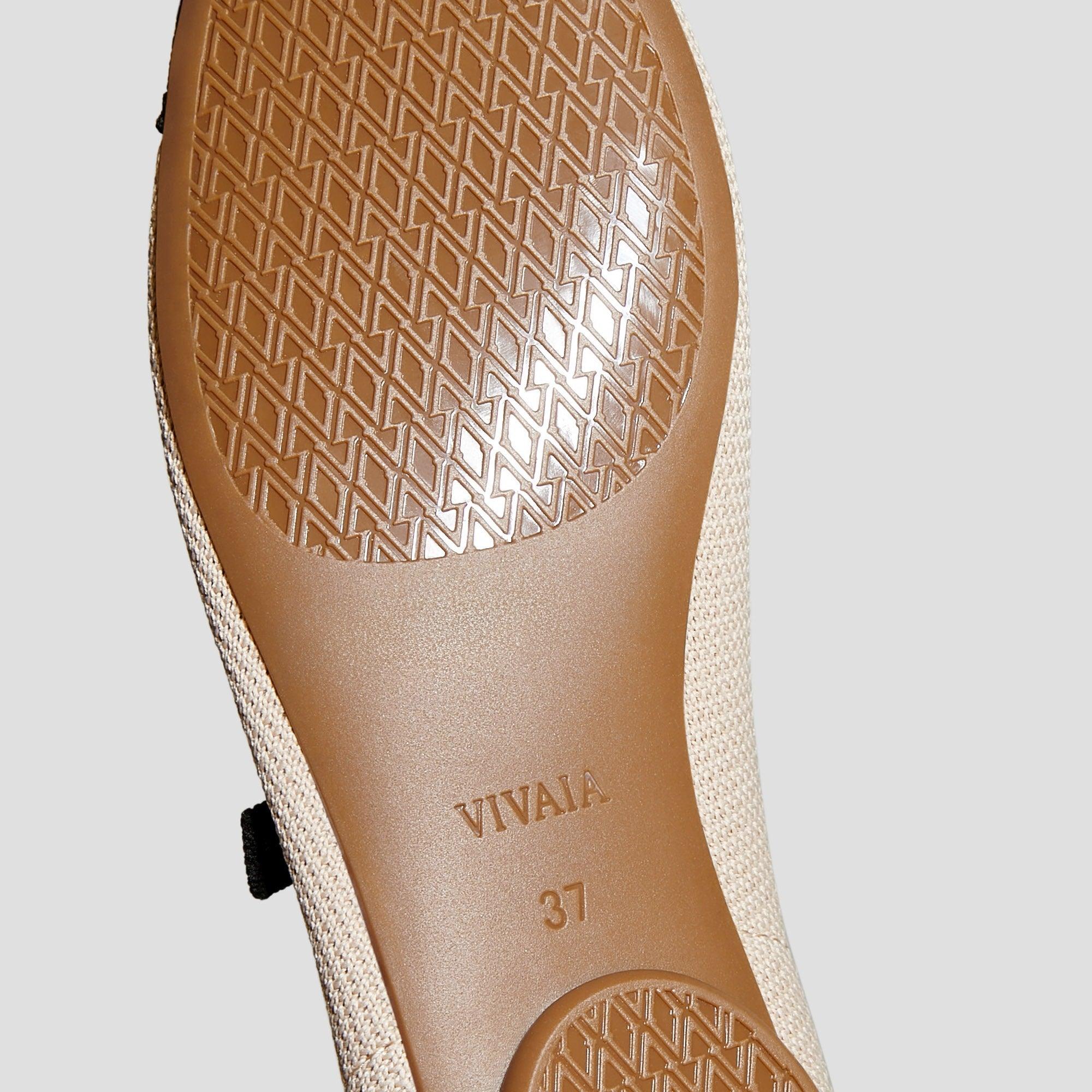 Tamia Mary Jane] AdaptAll™ アーモンドトゥ メリージェーン フラット