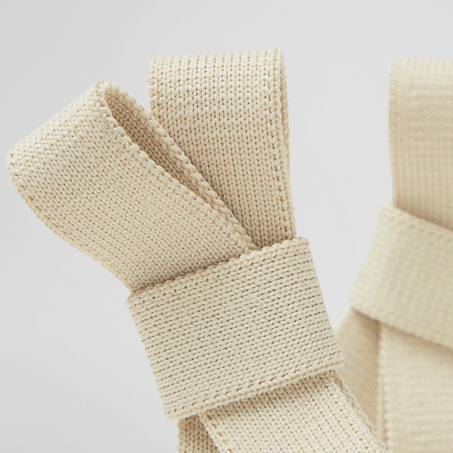 Addie] シューズクリップ – VIVAIA JAPAN