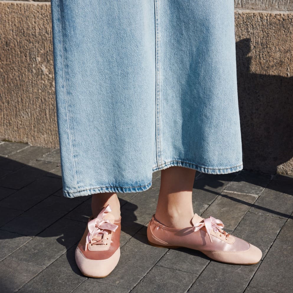 Cristina] レースアップ サテン スニーカーリーナ – VIVAIA JAPAN