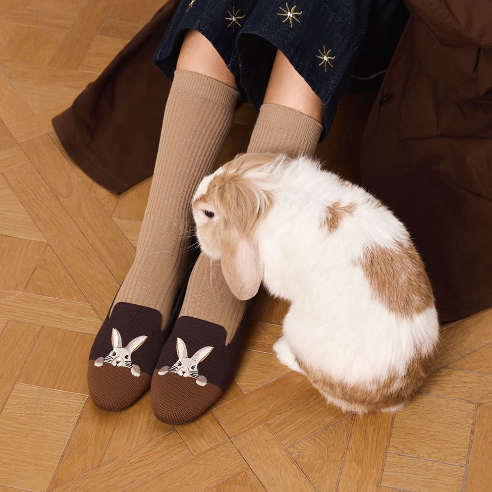 Audrey] ラウンドトゥ アニマル刺繍 ローファー – VIVAIA JAPAN