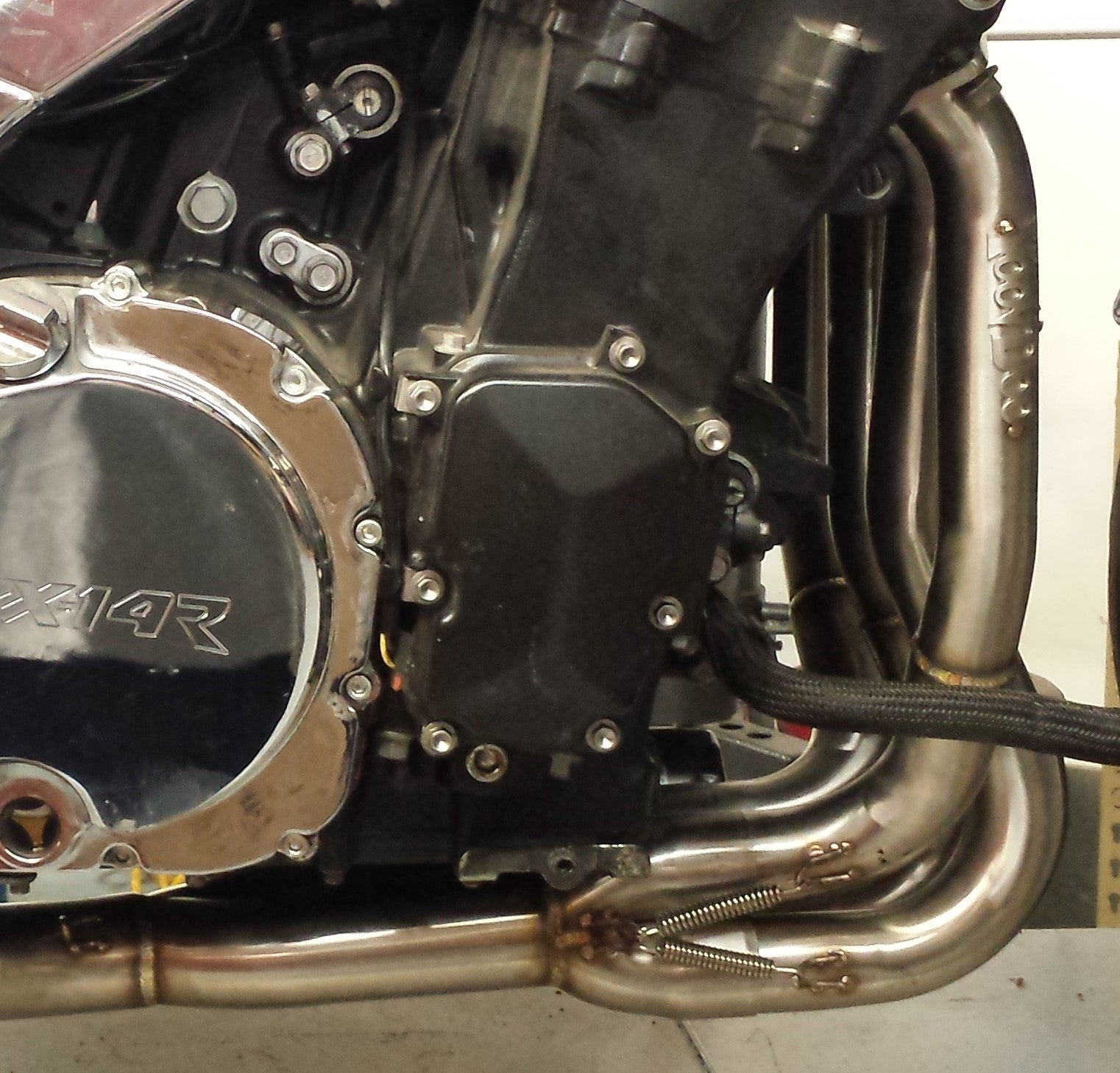 MOJO ZX14 ZX14R 06-25 4 INTO 1 BLACK VMJEFSZX14K6B* – VooDoo