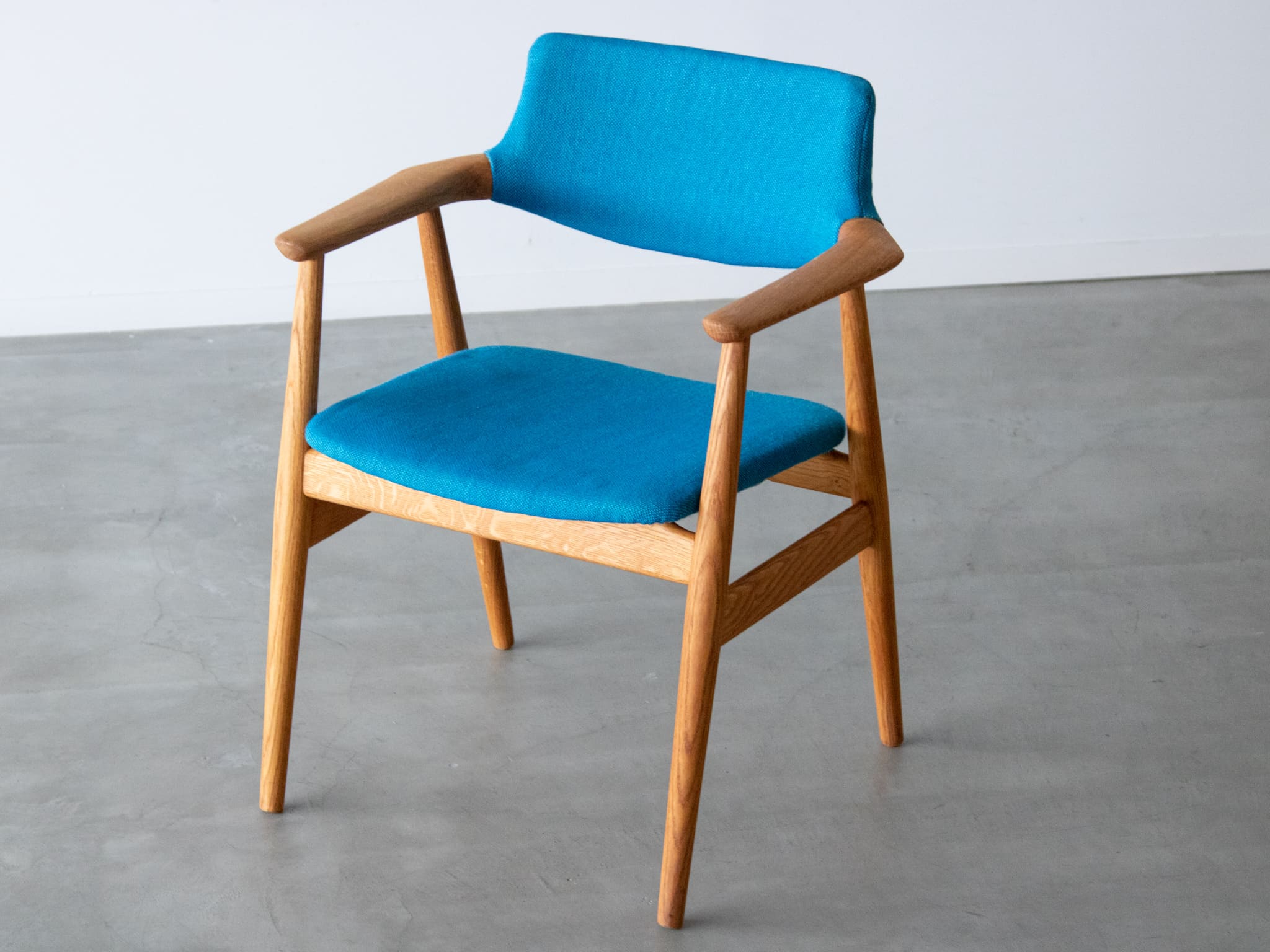 H001 Erik Kirkegaard｜アームチェア｜ターコイズ – tefu vintaging