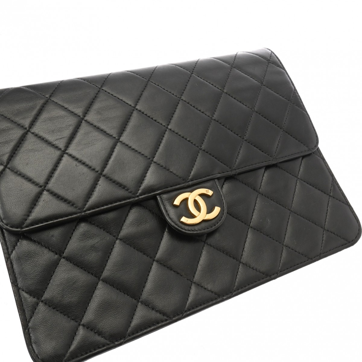 シャネル マトラッセ プッシュロック チェーンショルダー ブラック