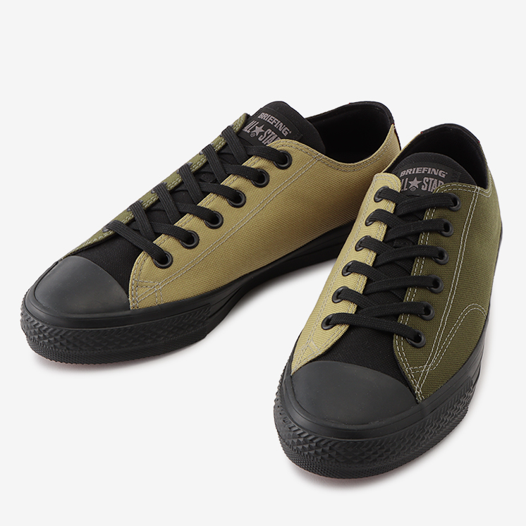 CONVERSE MADE FOR GOLFから 、BRIEFING GOLFとコラボレーションした