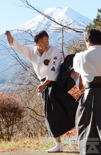 小佐野淳 Osano Jun | 達人・名人・秘伝の師範たち | 武道・武術の総合