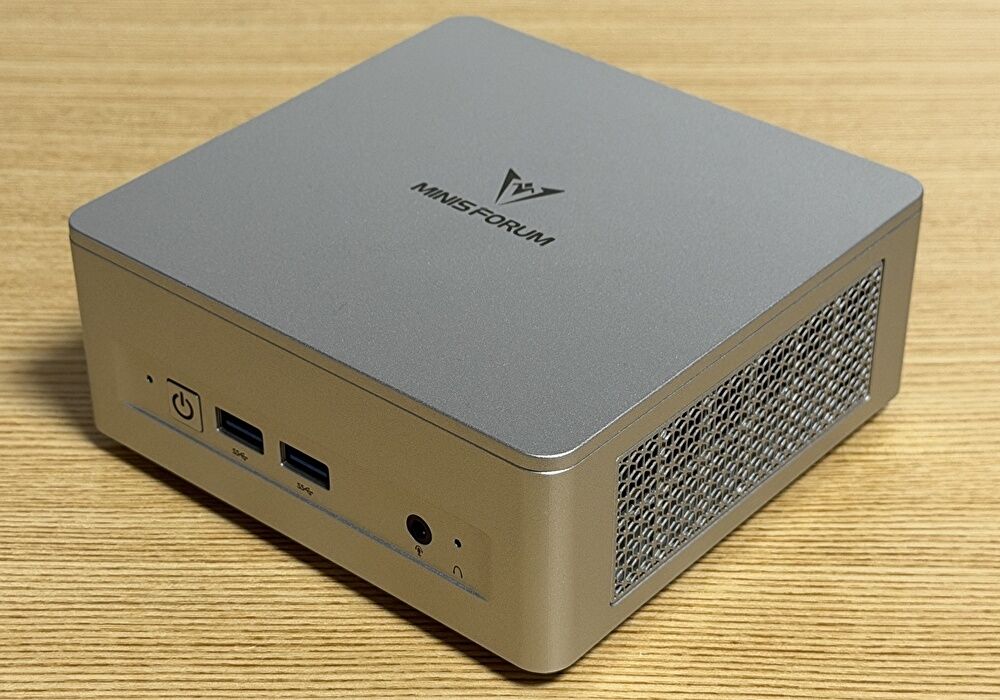 MINISFORUM UM750L Slim 実機レビュー、Ryzen 5 7545Uを搭載し