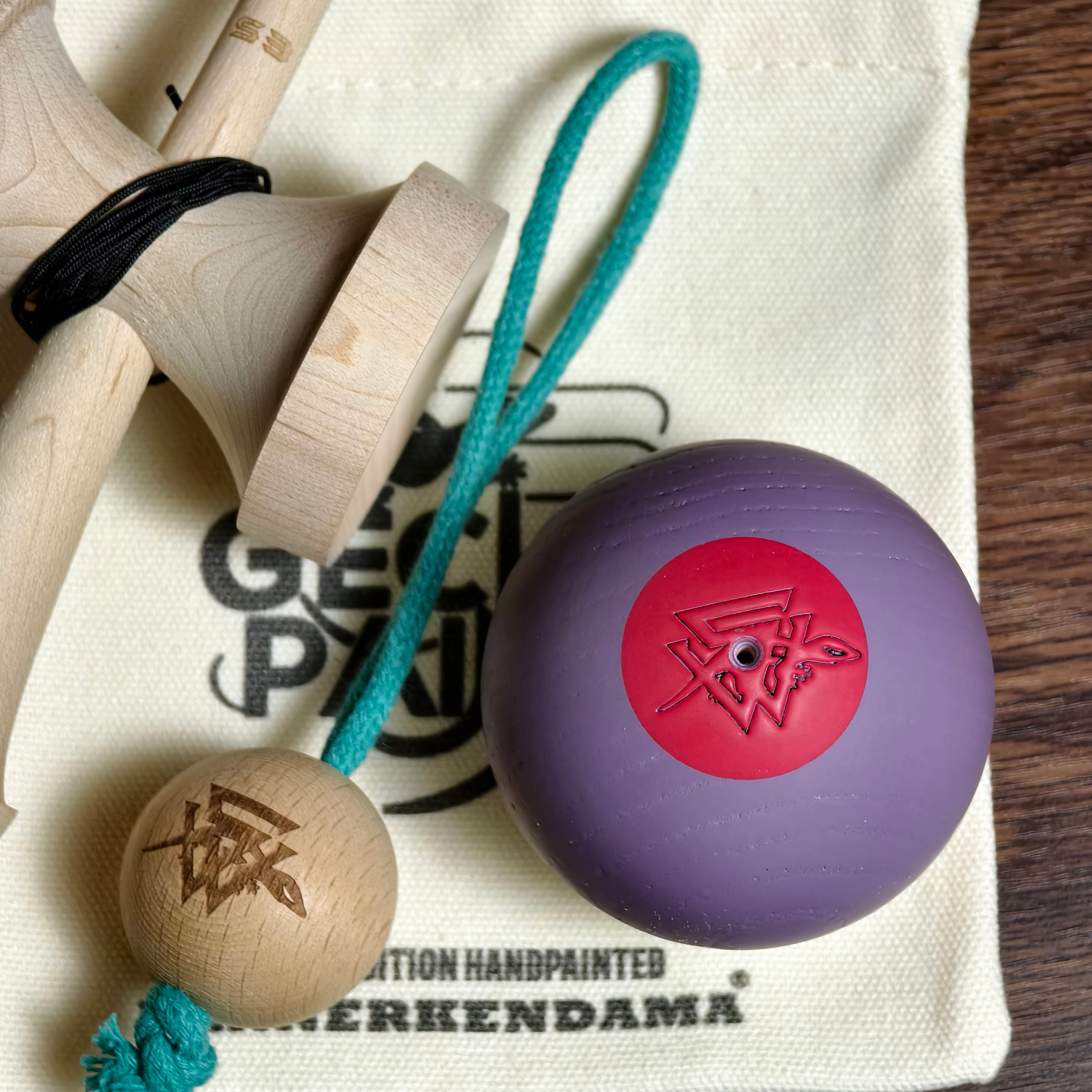 Winner Kendama Gecko paint Lavender tama only NEW