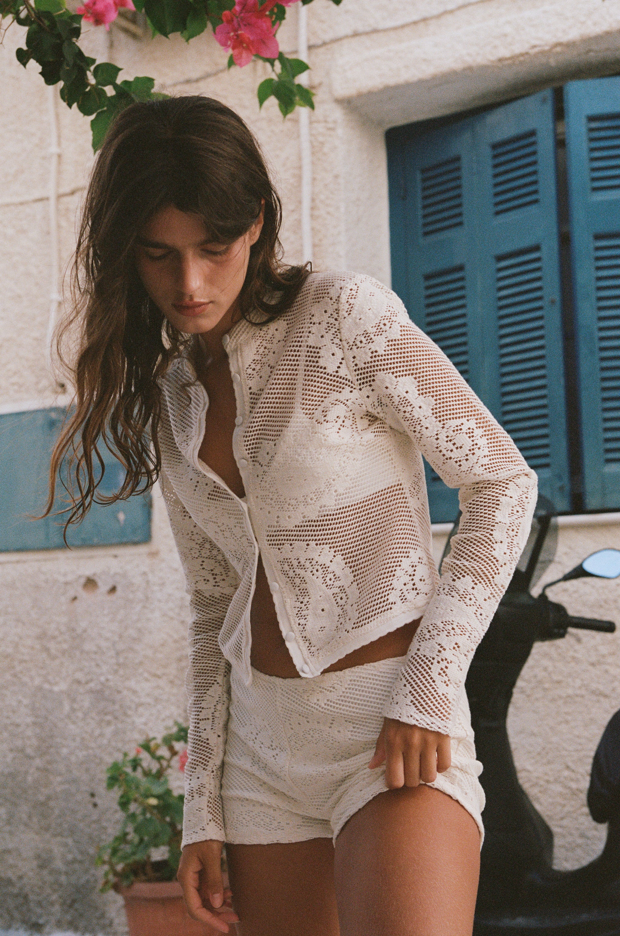 Dom Top | White Lace – With Jéan