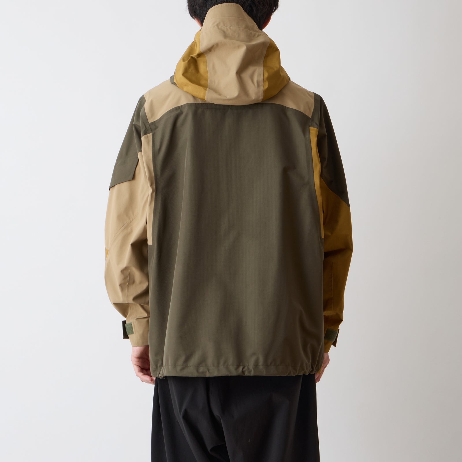 GORE-TEX LUGGAGE JACKET - White mountaineering®︎ – White