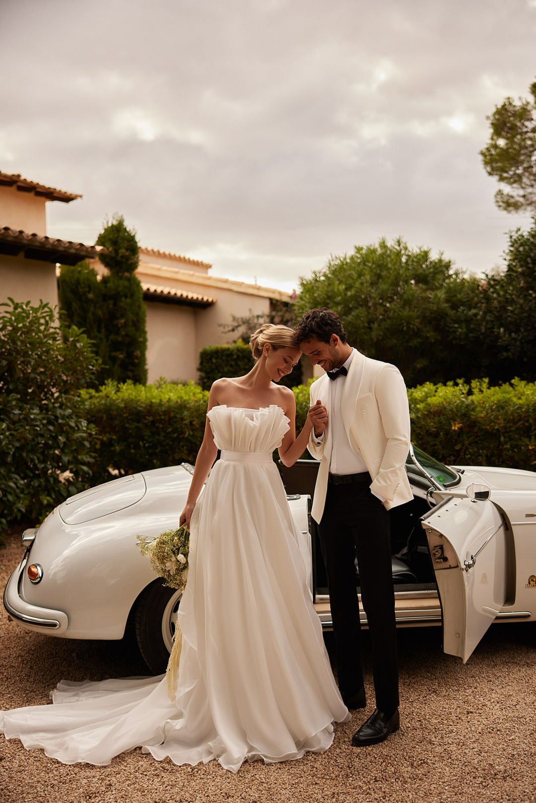 WonderlandByLilian | Inspired By Vintage Wedding Dress