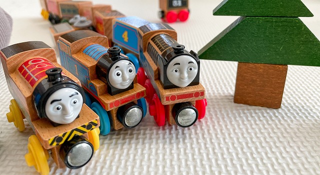 木製トーマスの歴史を解説！販売元の会社が変わった！？ | みんなの